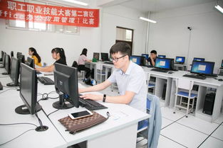 大慶市2019年度十行業(yè)百工種職工技能大賽第二賽區(qū)計(jì)算機(jī)應(yīng)用技能大賽暨技術(shù)開(kāi)發(fā)論壇圓滿落幕